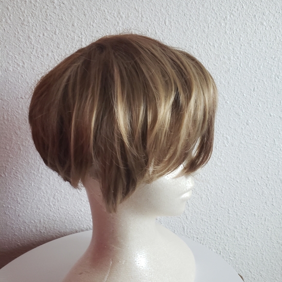 #New Short Pixie Cut Wig Mixed Blondy Brown Bangs Synthetic - Picture 5 of 12